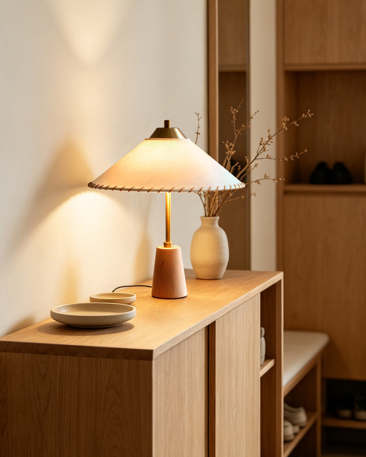 Isenhurst Table Lamp