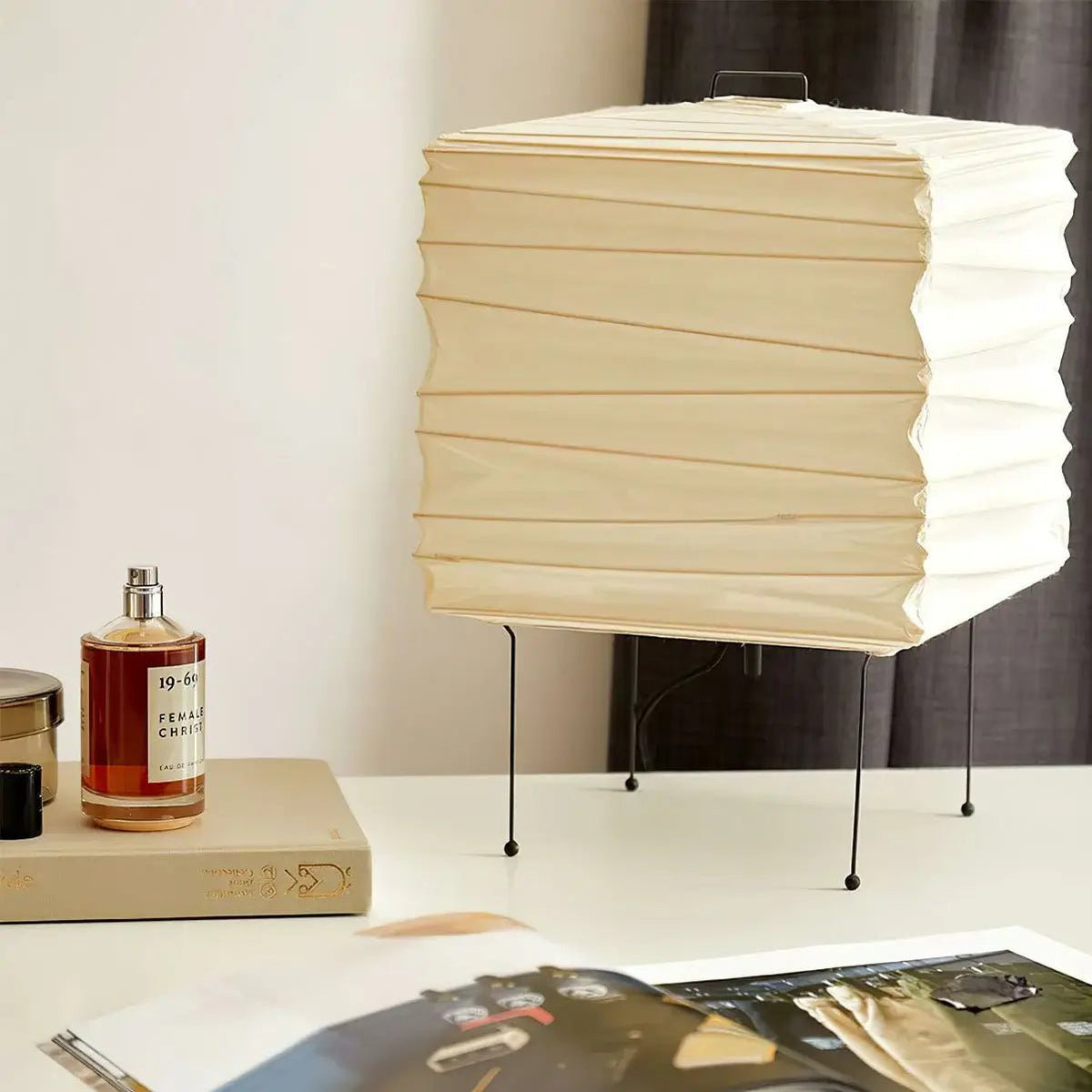 Mith Paper Oriental Table Lamp