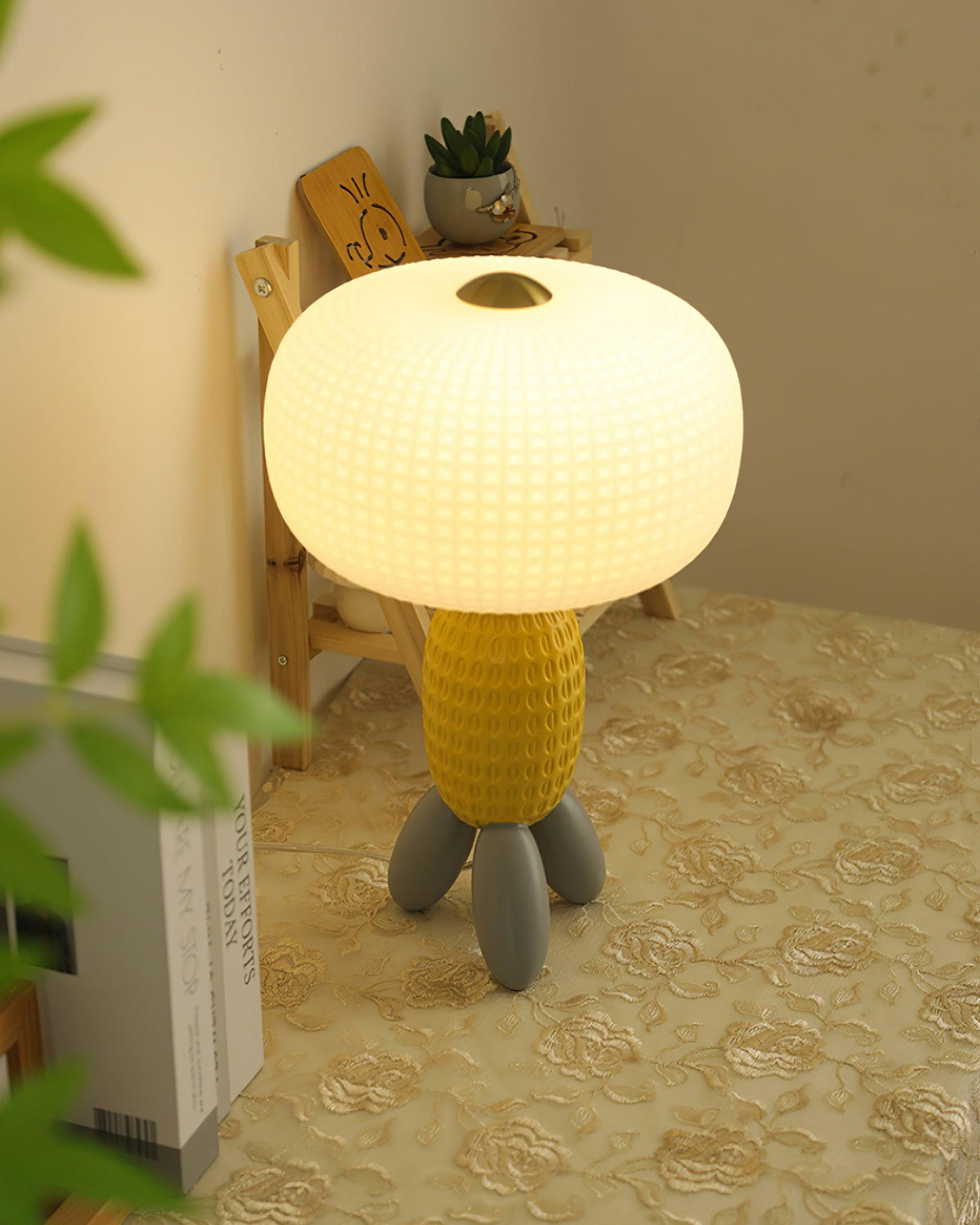 Eirarielle Modern Glass Table Lamp