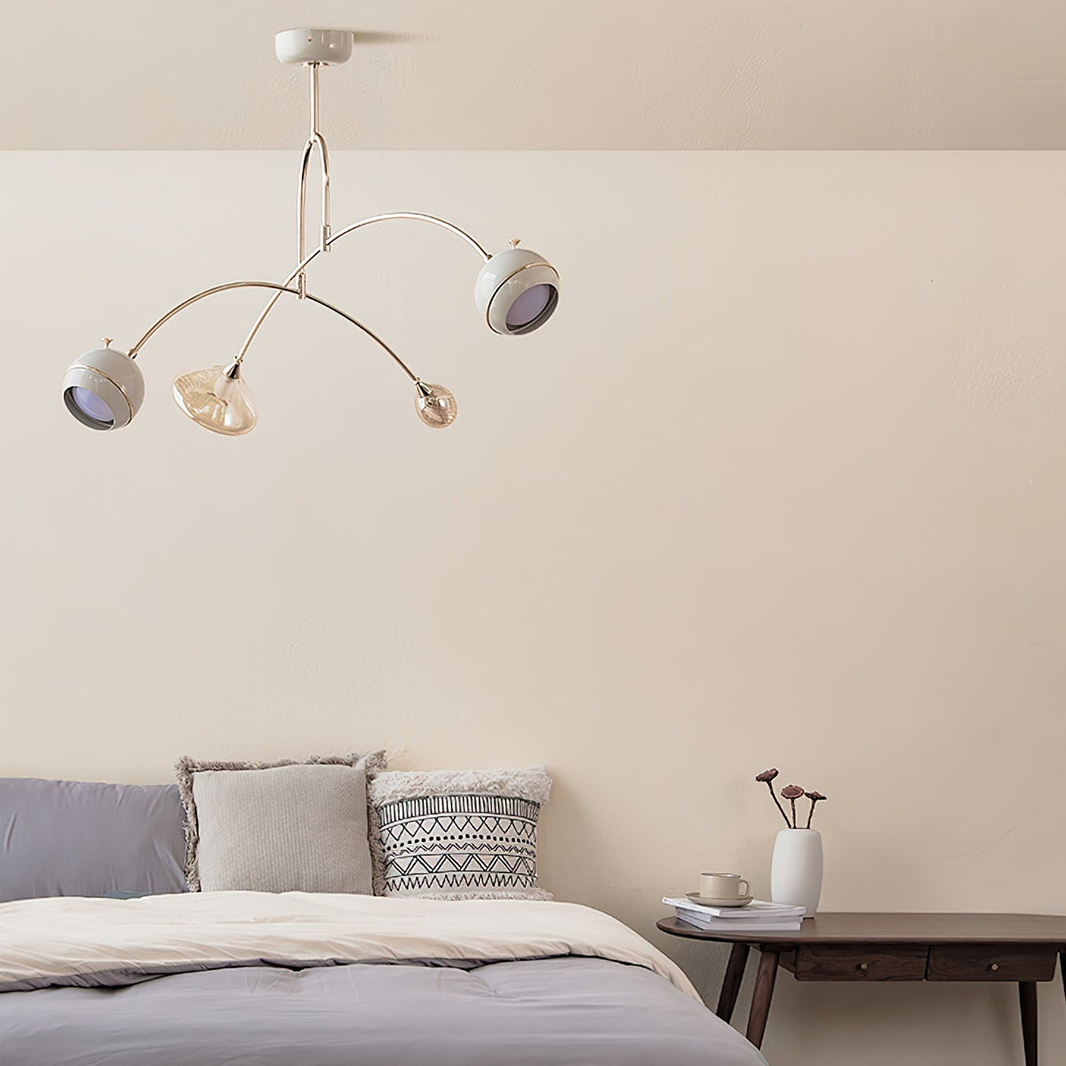 Soraian Chandelier Green Sci-Fi Elegant