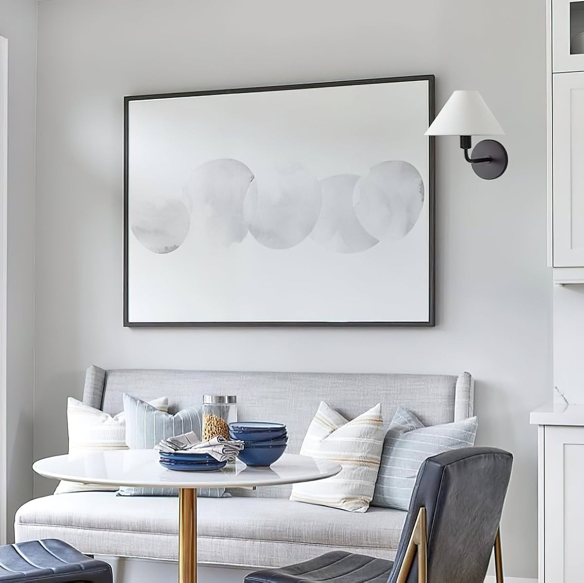 Velaielle Wall Lamp