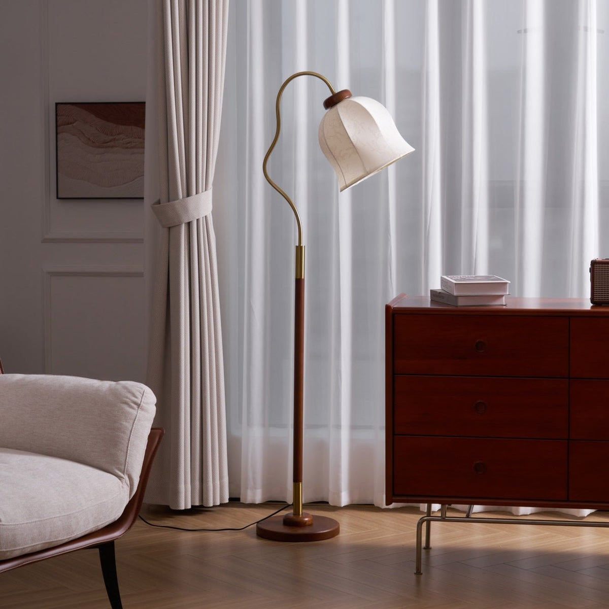 Elveielle Classic Wood Floor Lamp