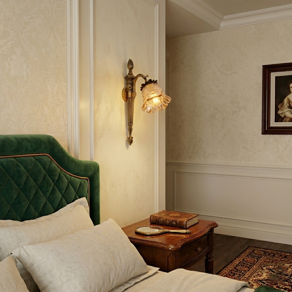 Viraerelia Wall Lamp
