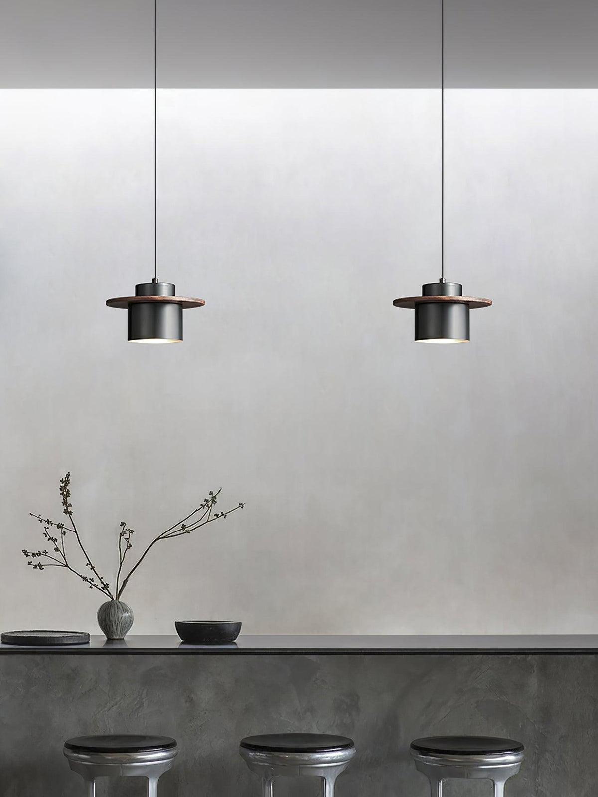 Auririra Industrial Brass Pendant Light