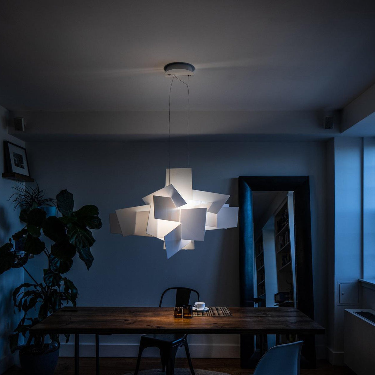 Lumiian Chandelier