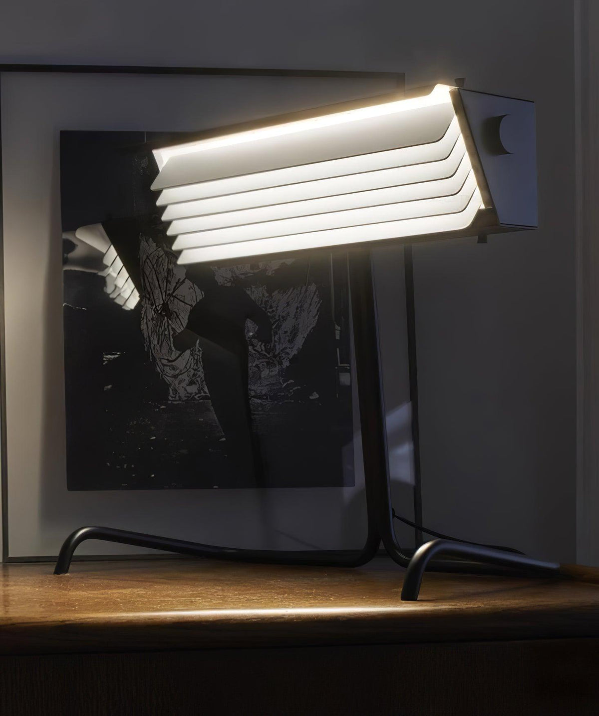 Sysilil Minimalist Desk Lamp