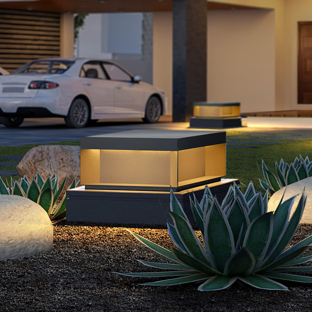Mirisise Outdoor Light