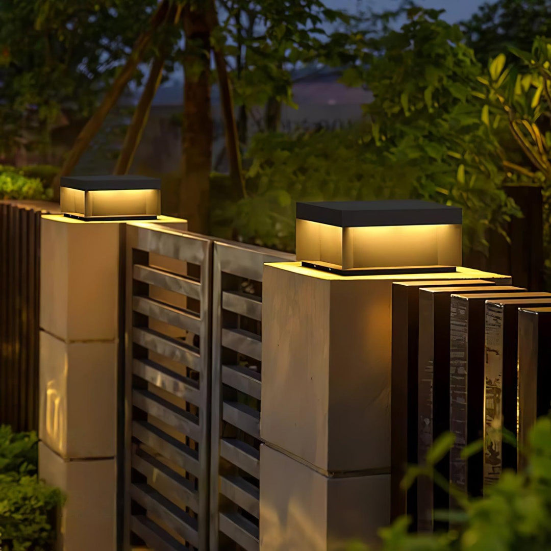 Mirisise Outdoor Light