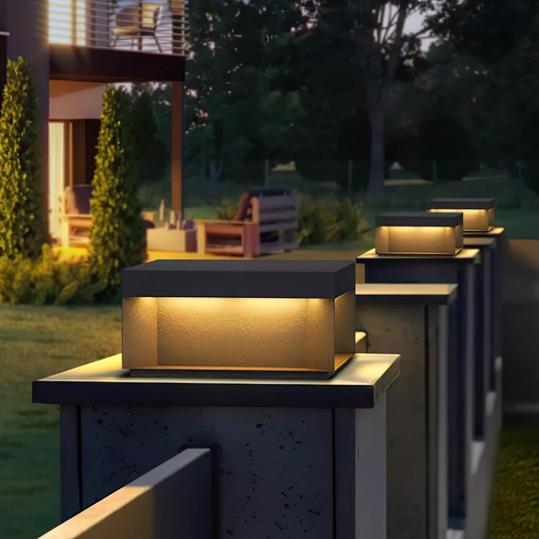 Mirisise Outdoor Light