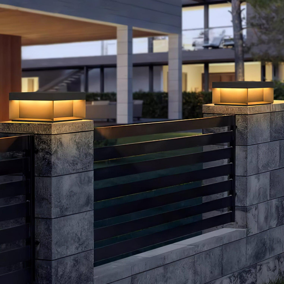Polly Modern Outdoor Light