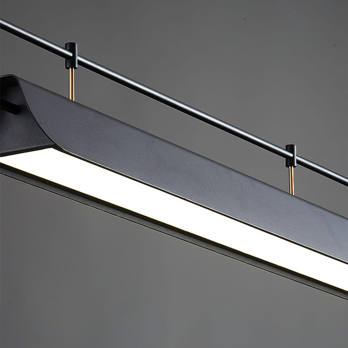 Terianora Chandelier Black Roof LED