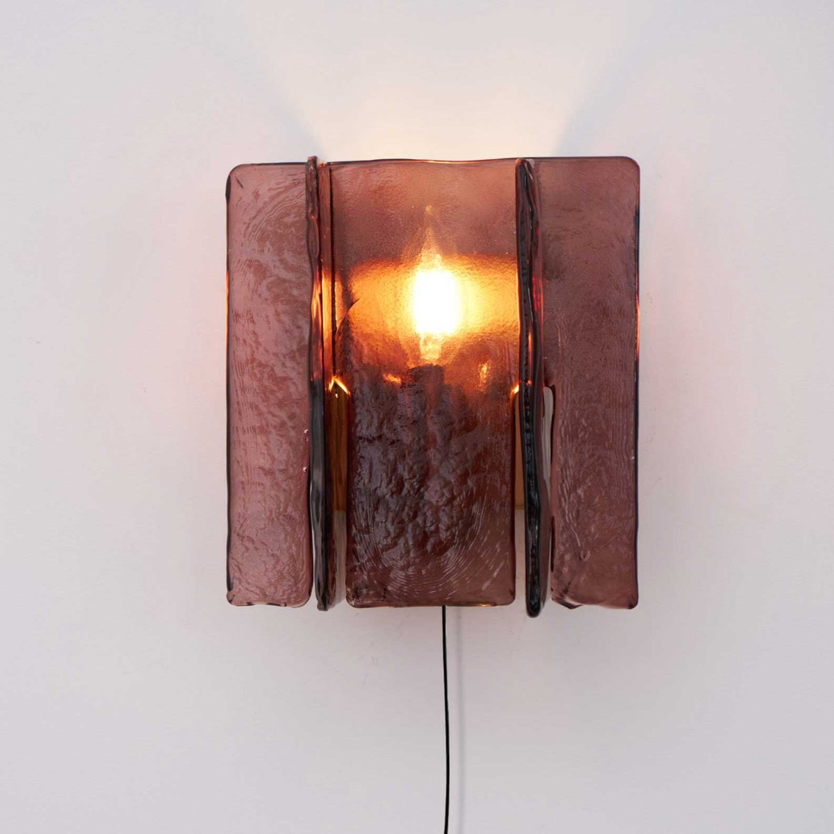 Doila Blason Plug In Indoor Wall Light