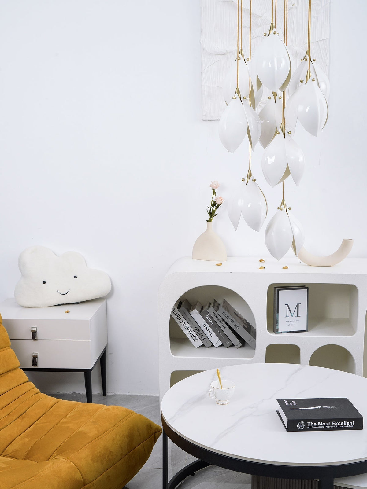 Tessa Pendant Lamp White Floral Ceramic