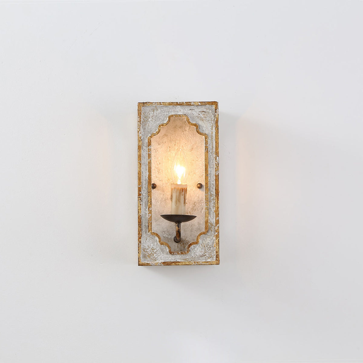 Orelararia Sconce