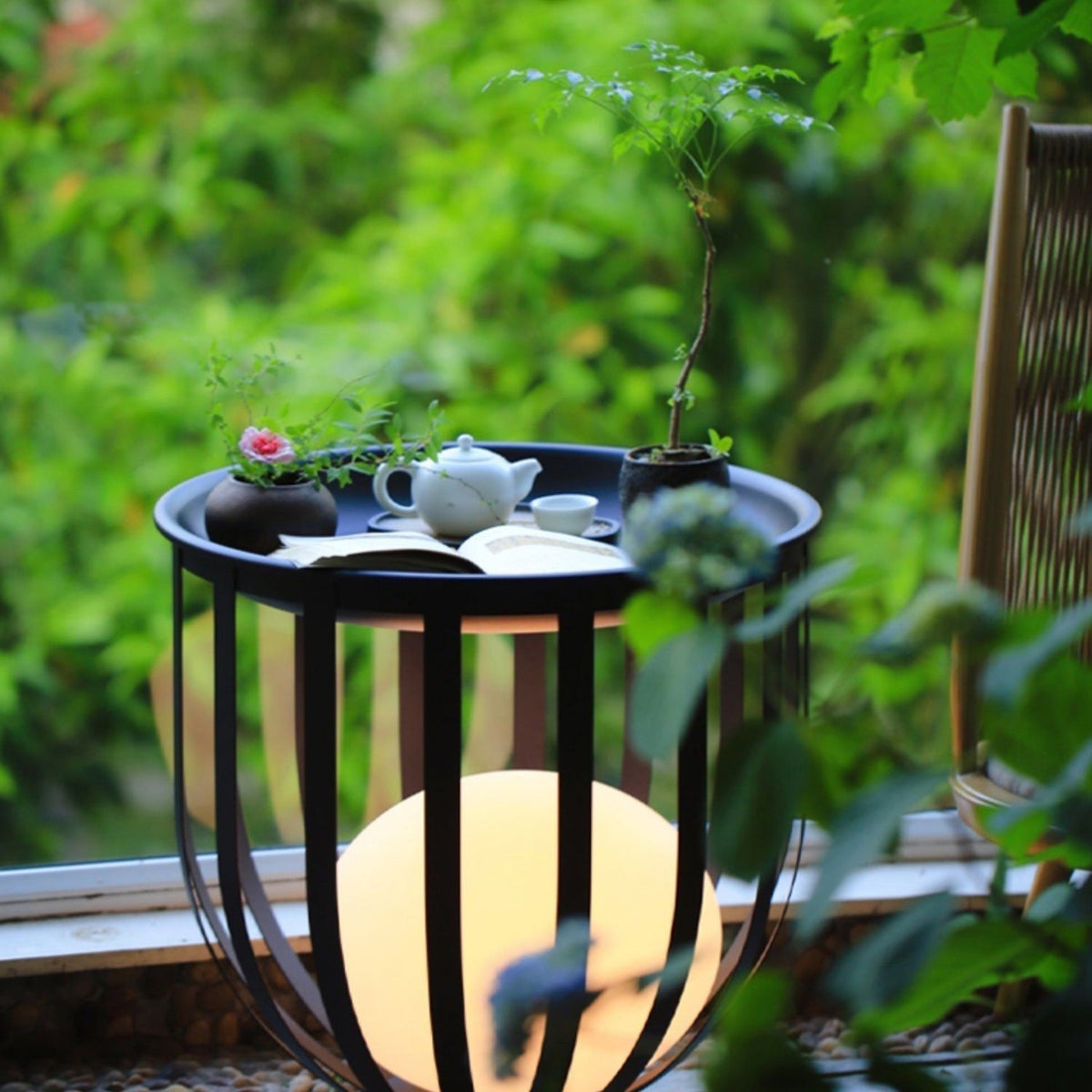 Matteo Outdoor Lamp