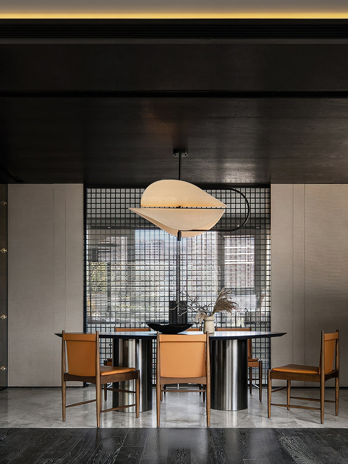 Elaiaya Pendant Light