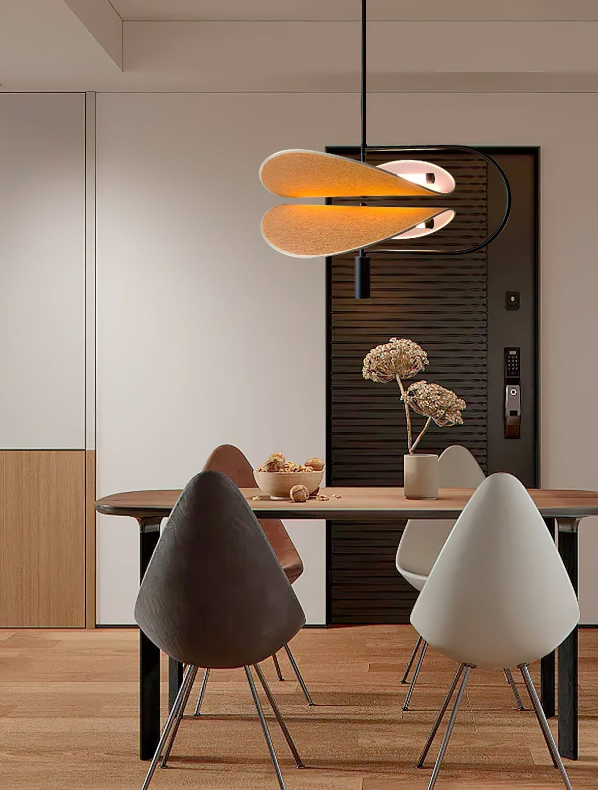 Elaiaya Pendant Light