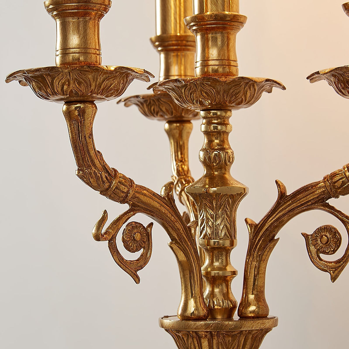 Valmont Wall Lamp