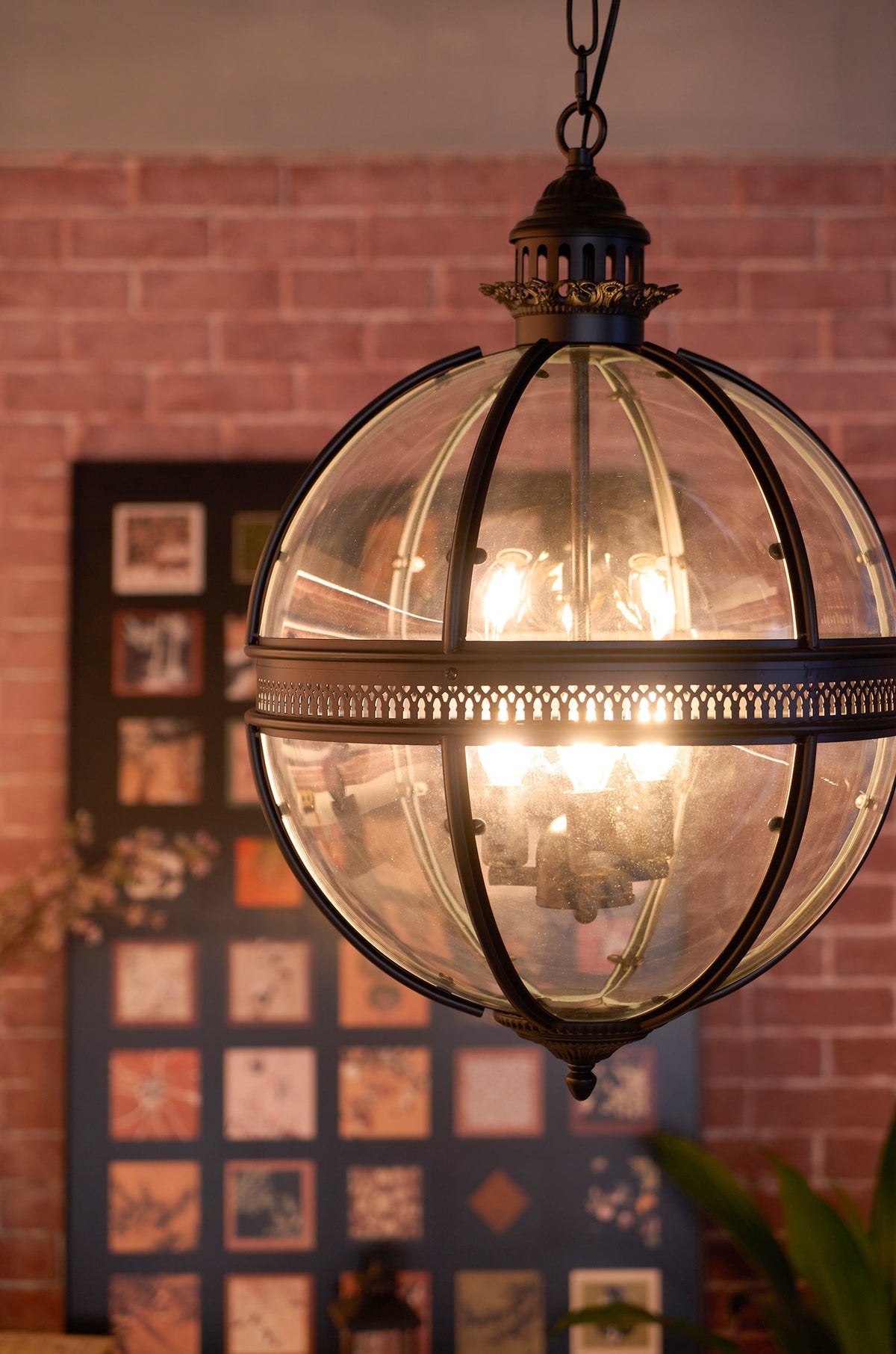 Voby Glass Linear Pendant Light