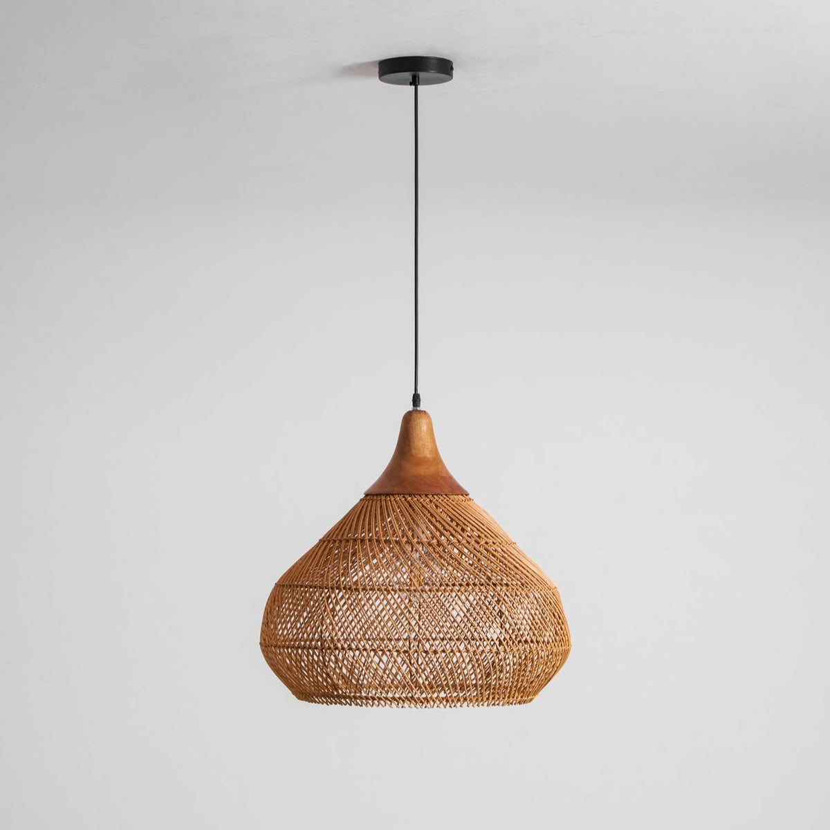 Hopia Rattan Pendant Light