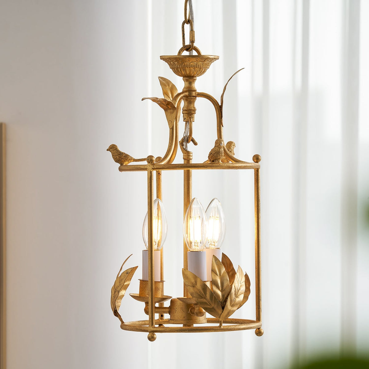 Gomei Lantern Pendant Light
