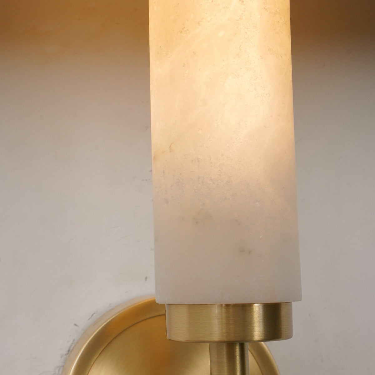 Neuma Alabaster Indoor Wall Light