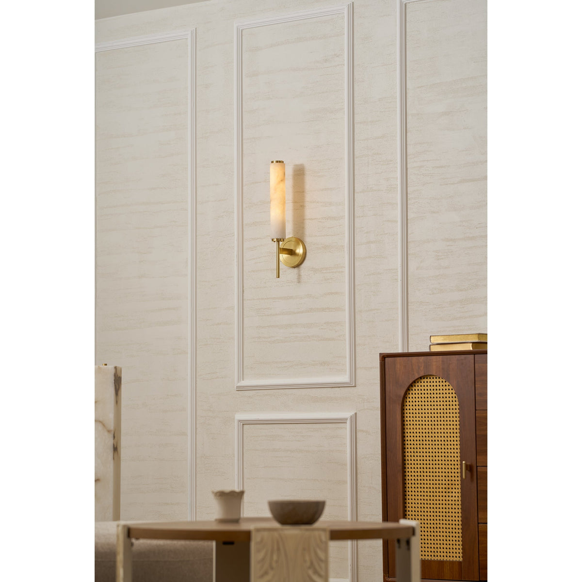 Neuma Alabaster Indoor Wall Light