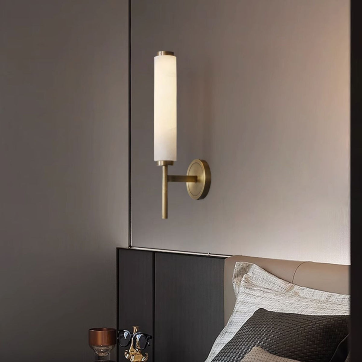 Neuma Alabaster Indoor Wall Light