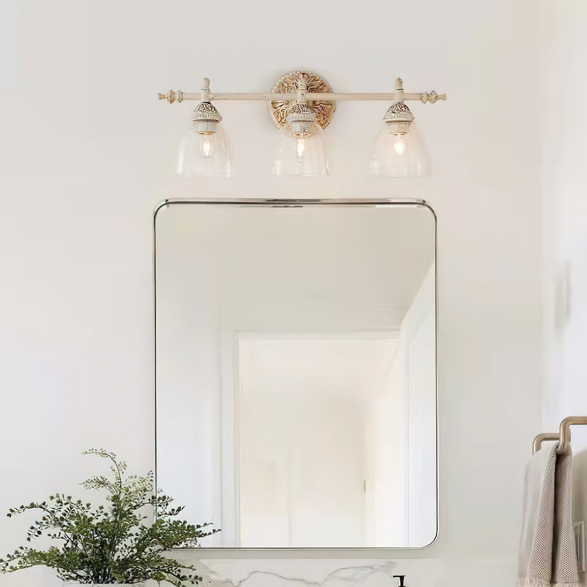 Sidonie Wall Lamp