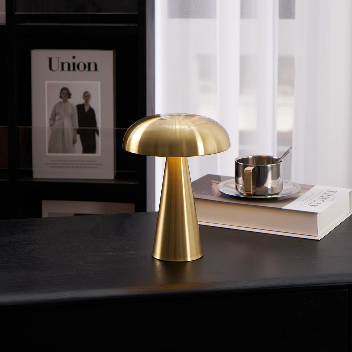 Umberley Metal Cordless Table Lamp