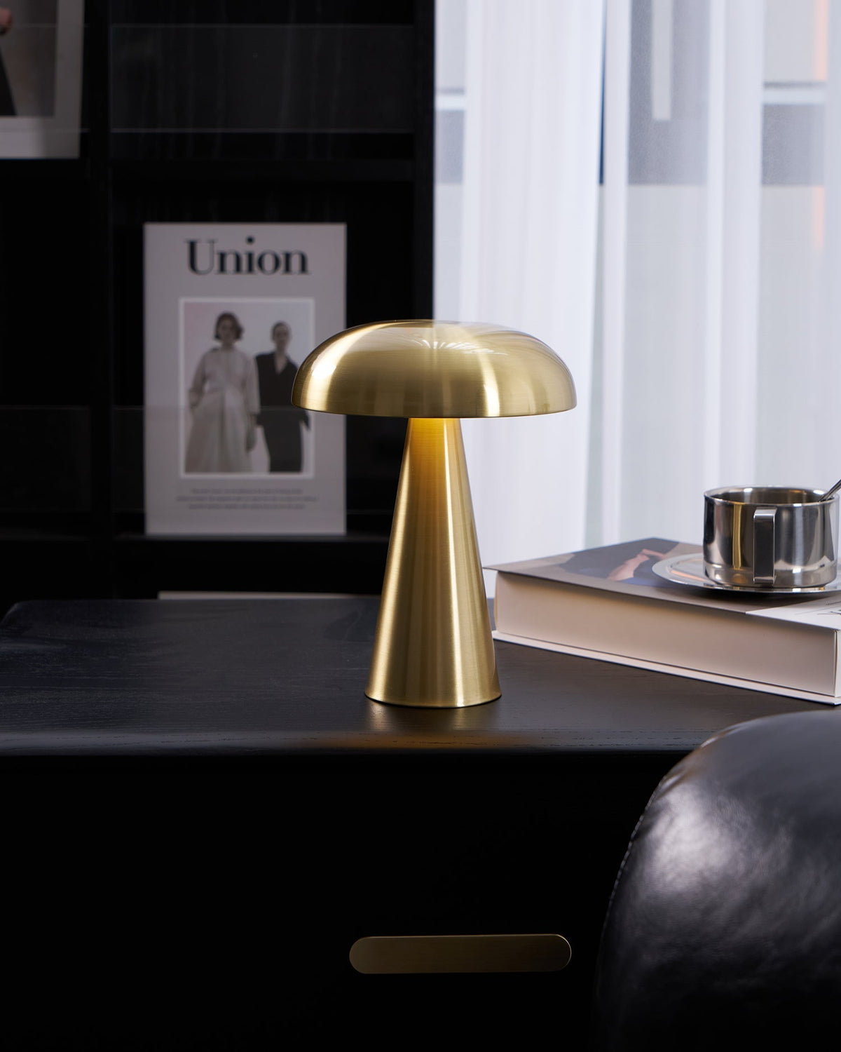 Umberley Metal Cordless Table Lamp