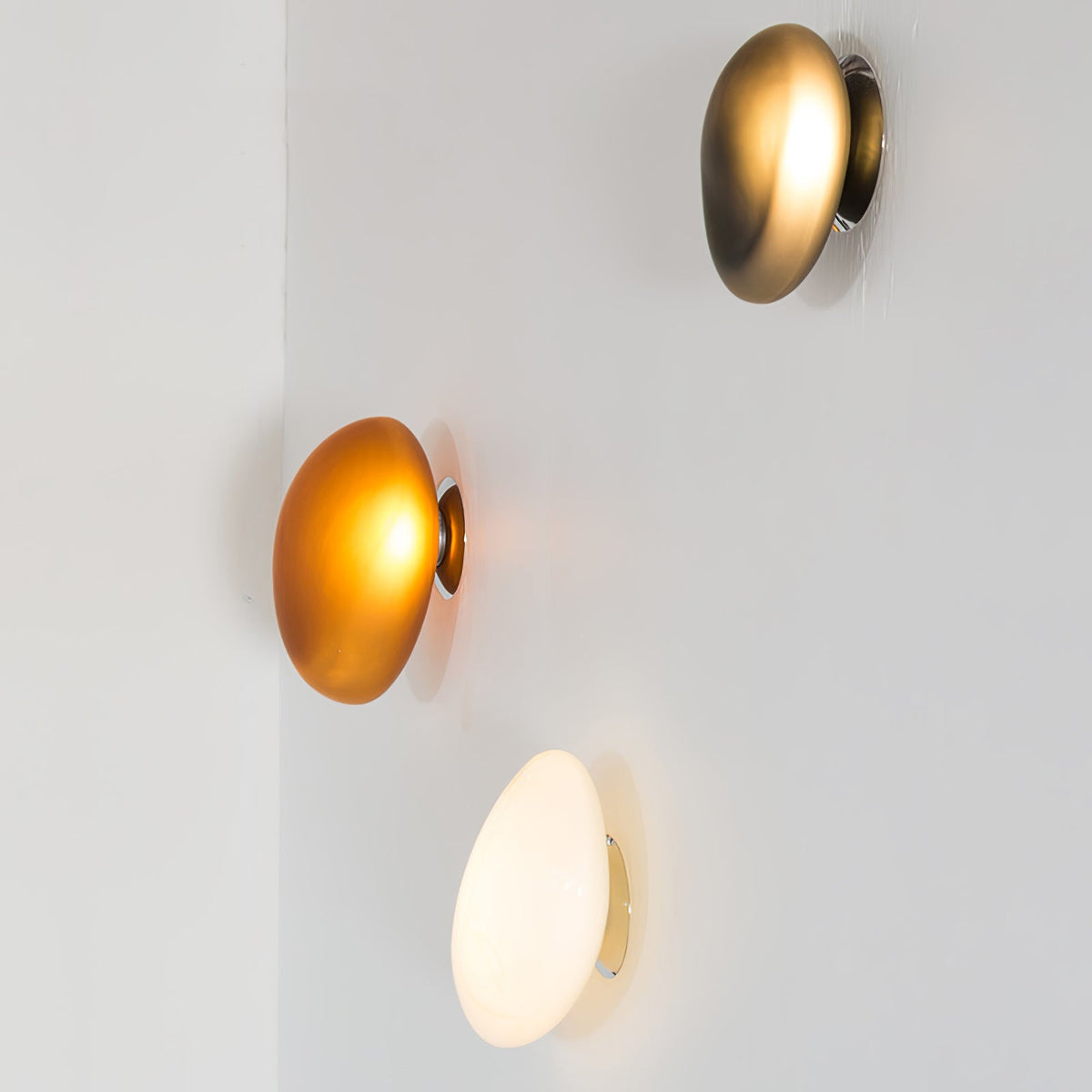 Eirinina Wall Lamp Bubble Glass
