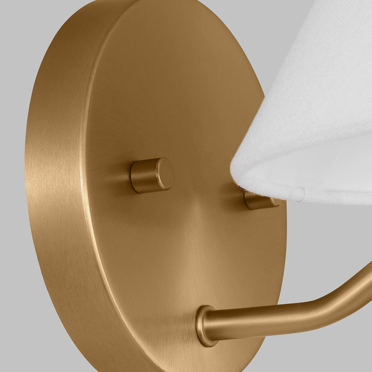 Cirivine Wall Lamp