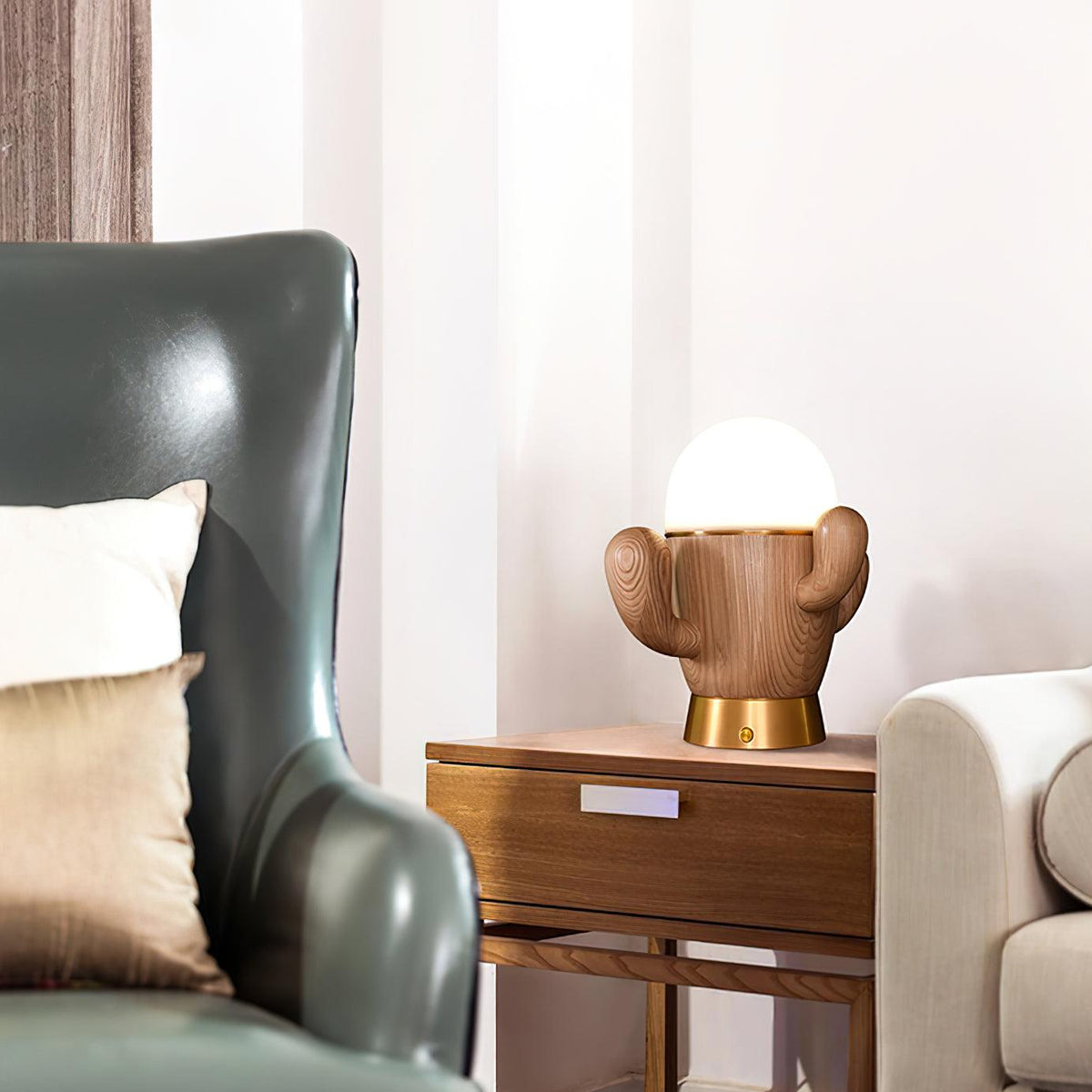 Solivice Wooden Whimsical Table Lamp