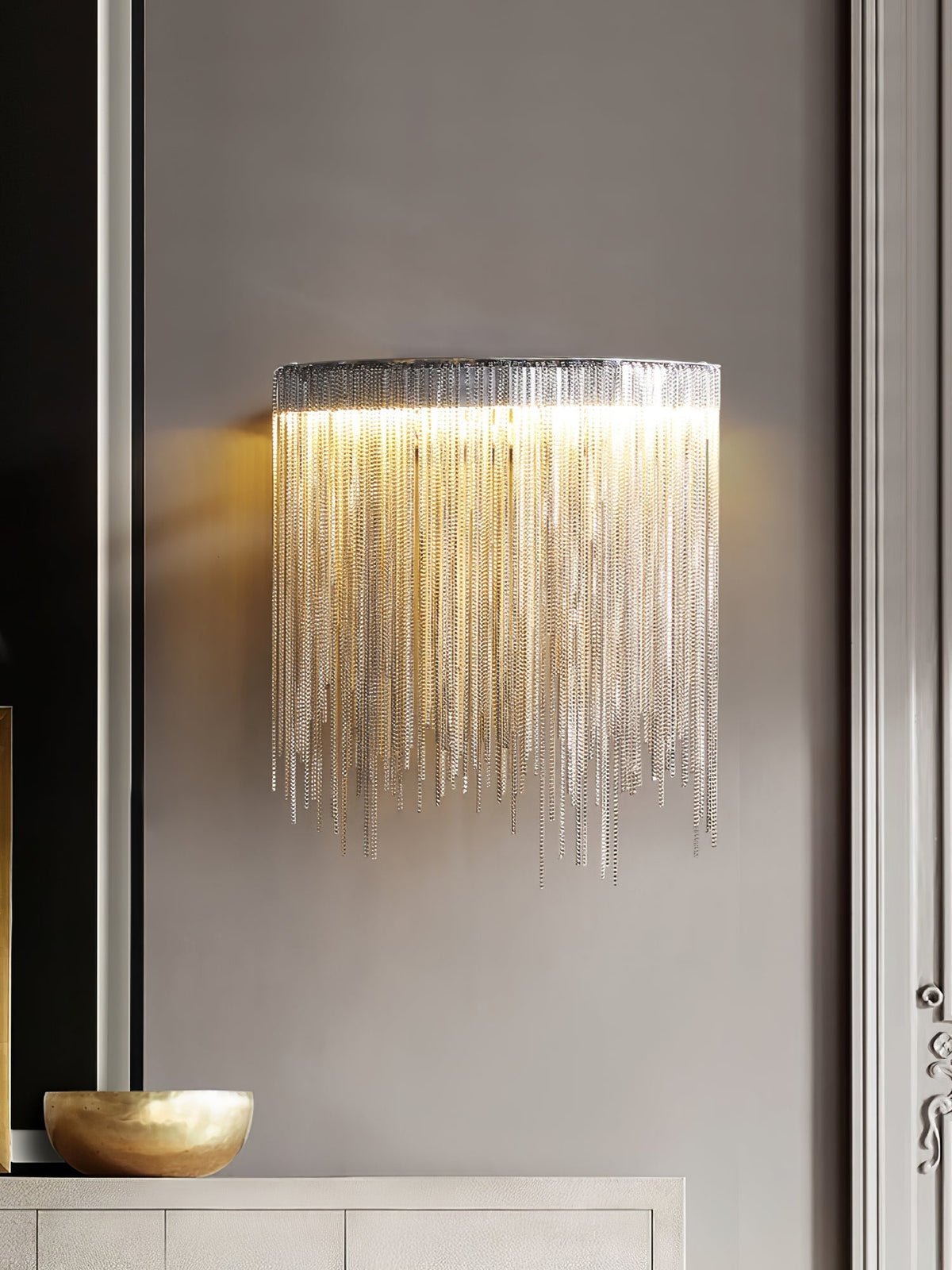 Gove Steel Elegant Wall Lamp