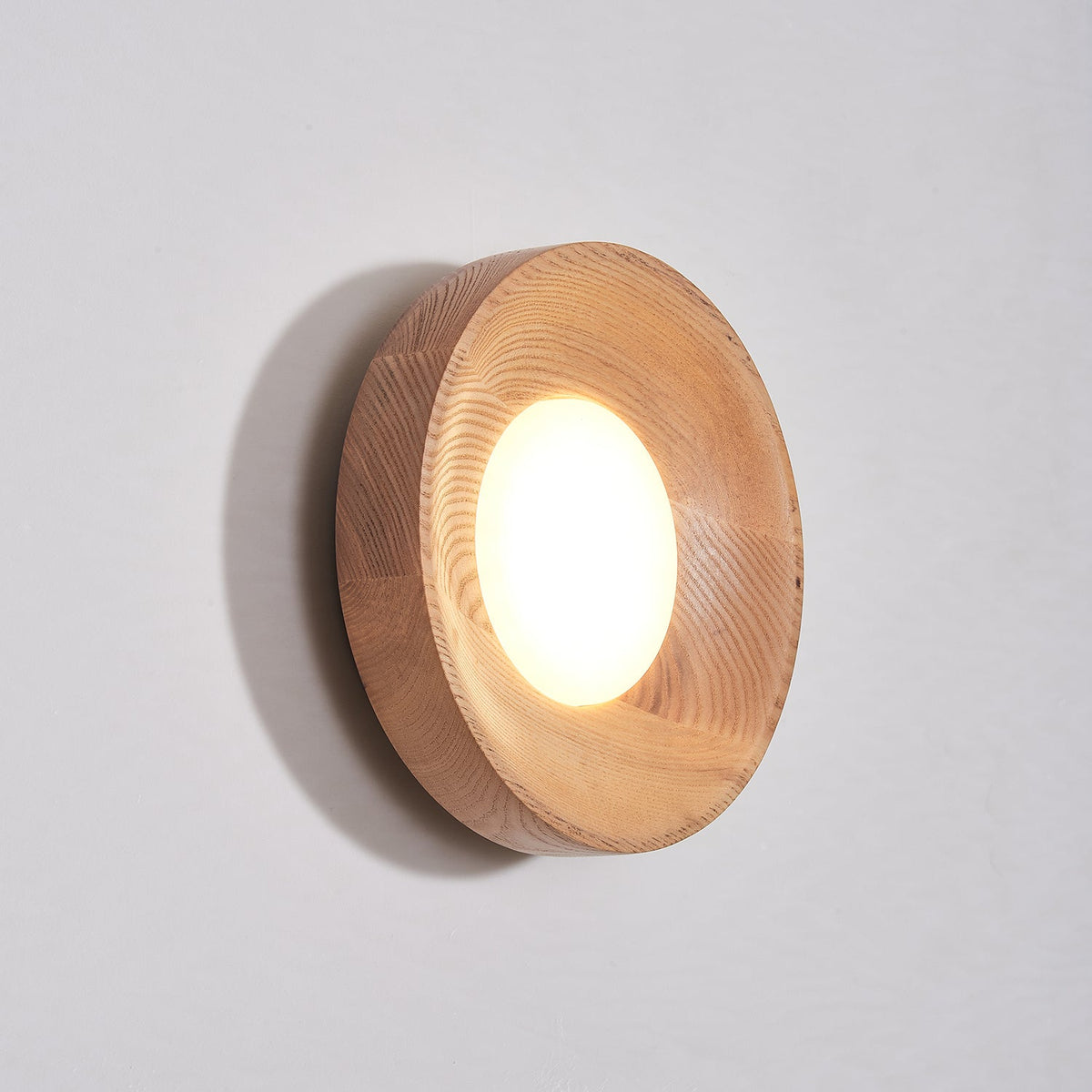 Aldaora Wall Lamp Walnut Wood Acrylic