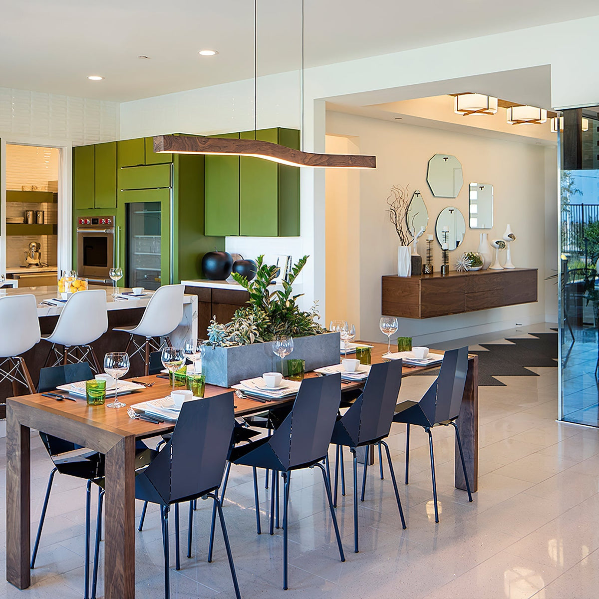 Kaon Linear Pendant Light