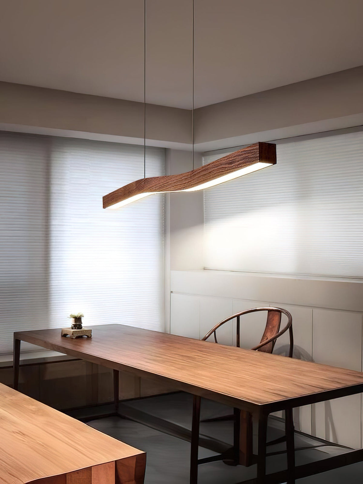 Kaon Linear Pendant Light
