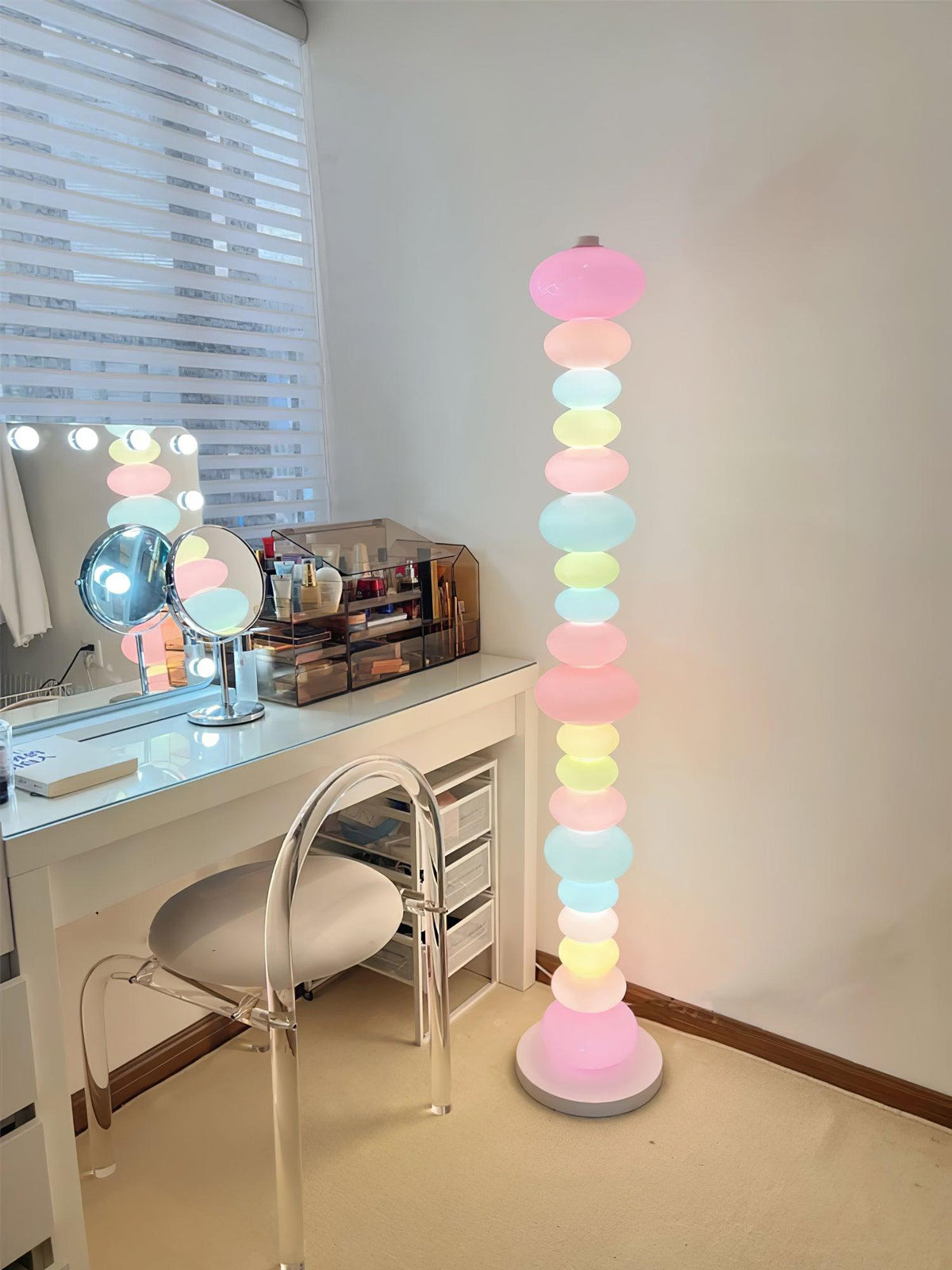 Avelare Marble Atristic Floor Lamp