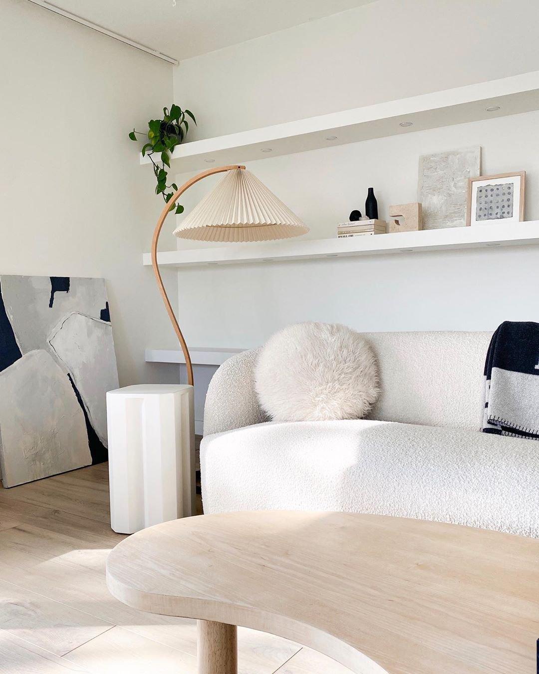 Viaro Wood Floor Lamp