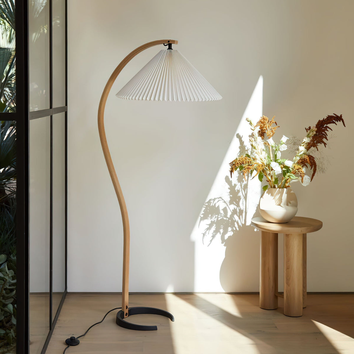 Terra Floor Lamp