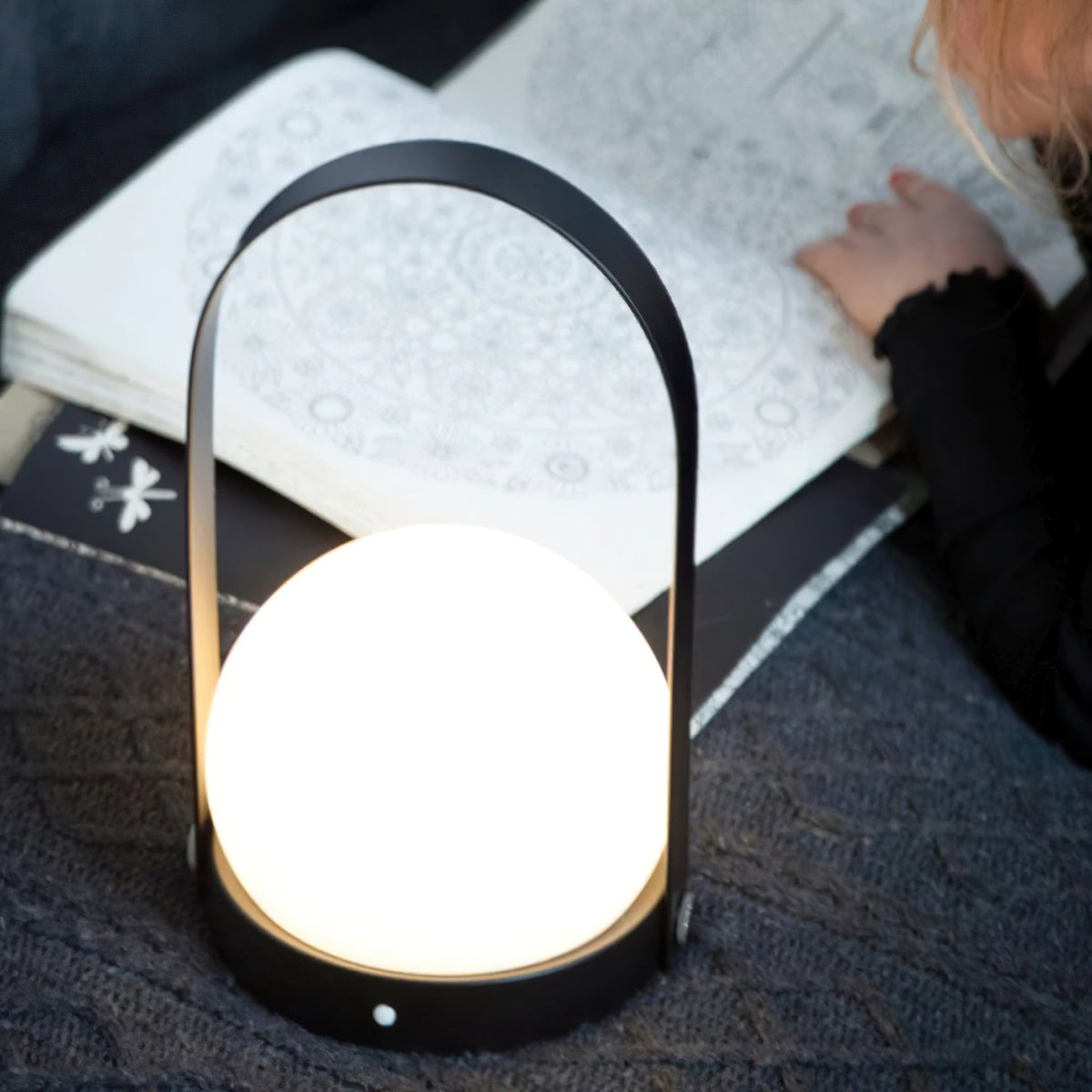 Zenon Glass Minimalist Table Lamp