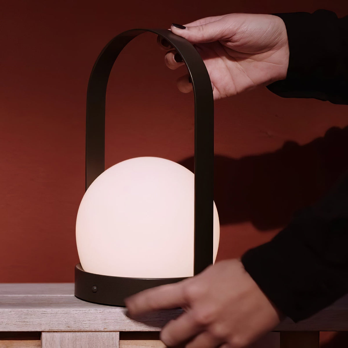 Zenon Glass Minimalist Table Lamp