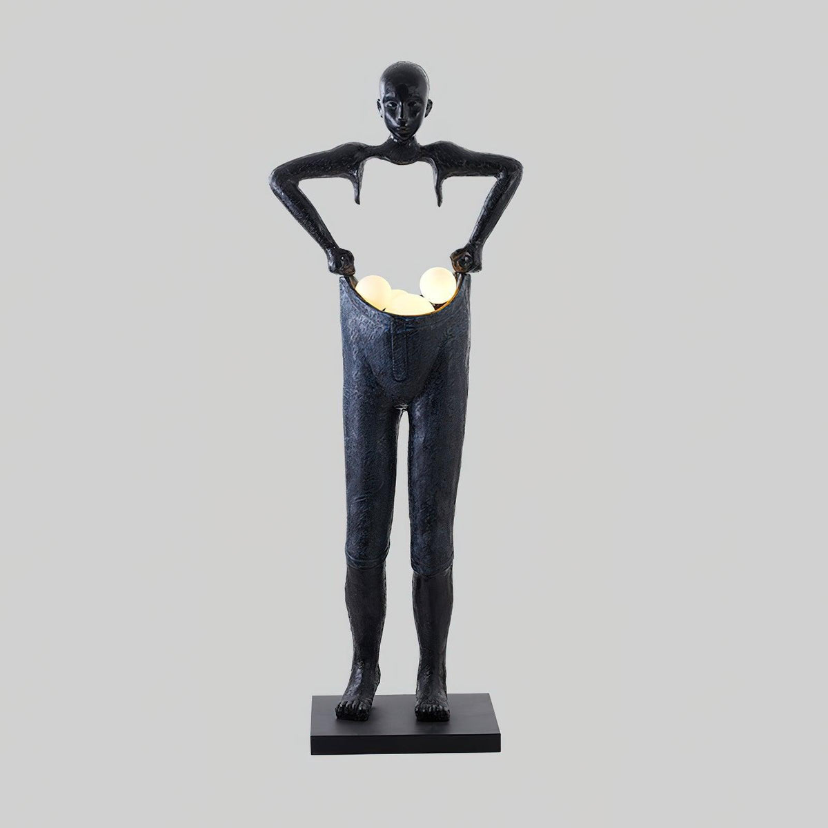 Vamiryra Sculptural Black Floor Lamp