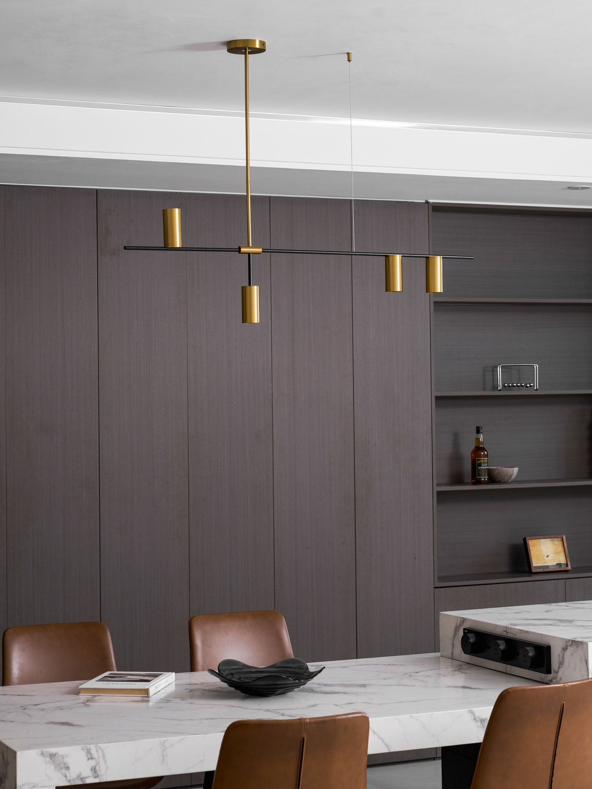 Quedox Linear Chandelier