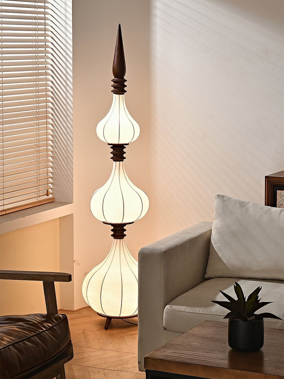Cetalyra Tiered Gourd Floor Lamp