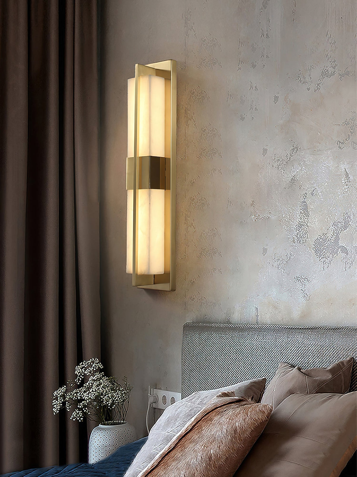 Renanine Sconce Wall Lamp
