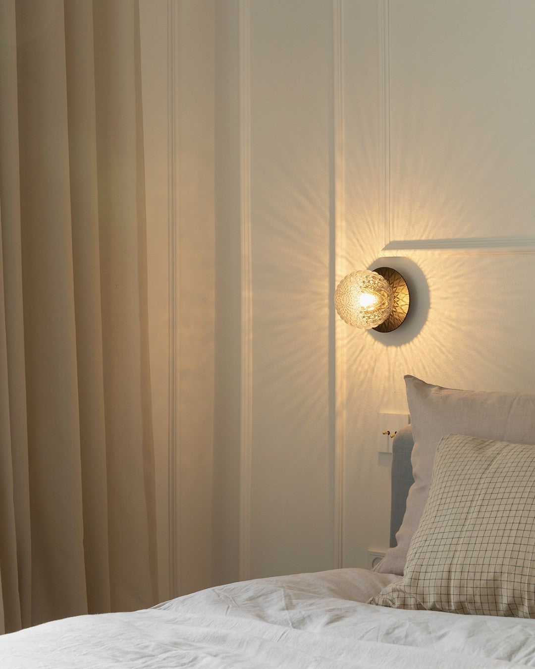 Irinor Premium Nordic Art Brass Wall Lamp