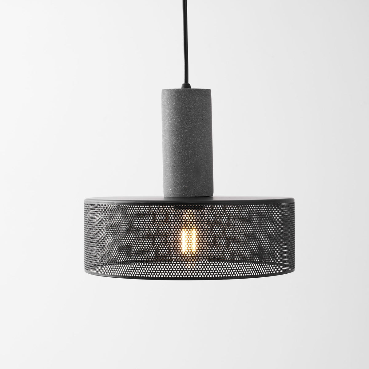 Xiyel Cement Mesh Pendant Light