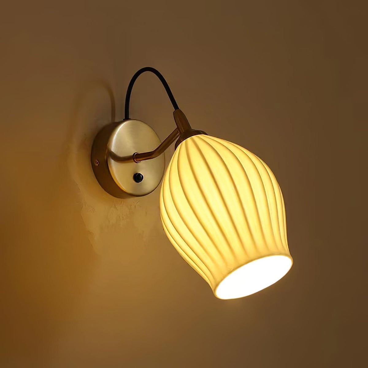 Zotalisra Modern Minimalist Ribbed Ceramic Wall light